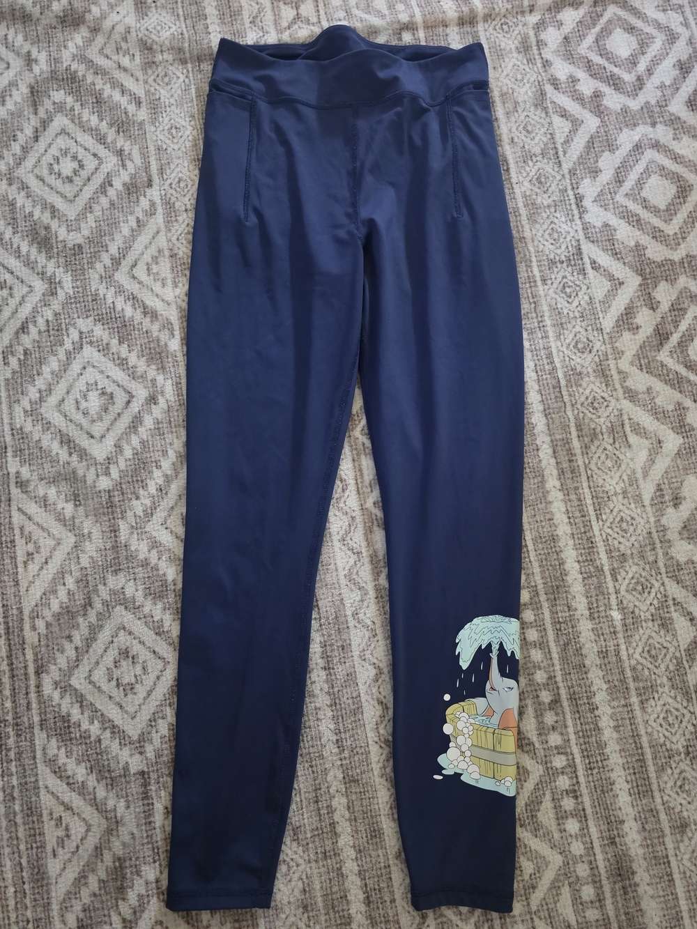 Disney Navy Leggings with Playful Lower-Leg Graphic Of Dumbo